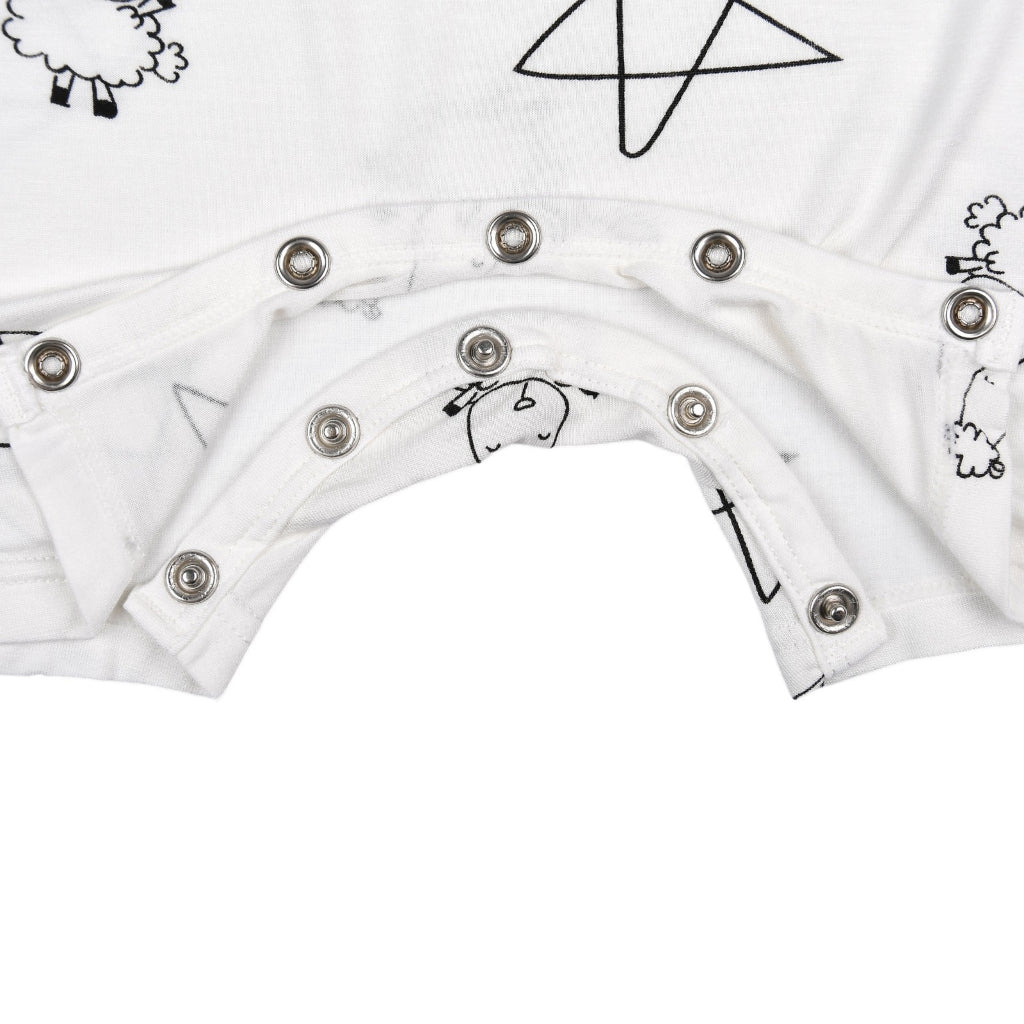 Baabaasheepz Romper Short Sleeve Cute Big Star & Sheepz White - 0-6 BULAN