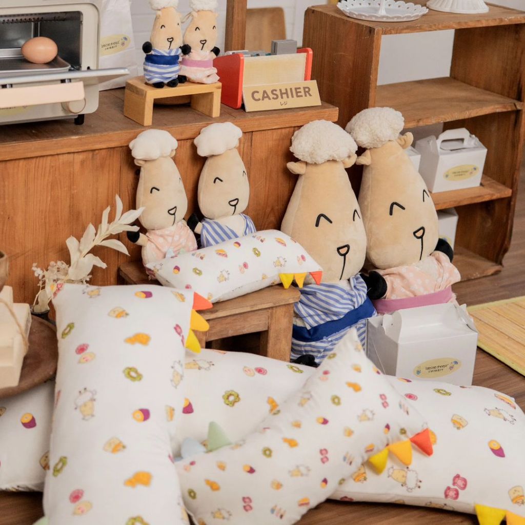 Baabaasheepz Bedtime Buddy Baa Baa Japanese Dessert White With Color Tag S/M/L/XL / Bantal Anak